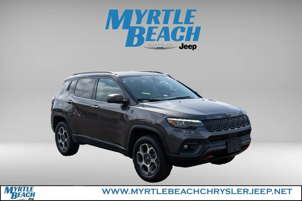 Certified Used 2022 Granite Crystal Metallic Clearcoat Jeep Trailhawk image 8