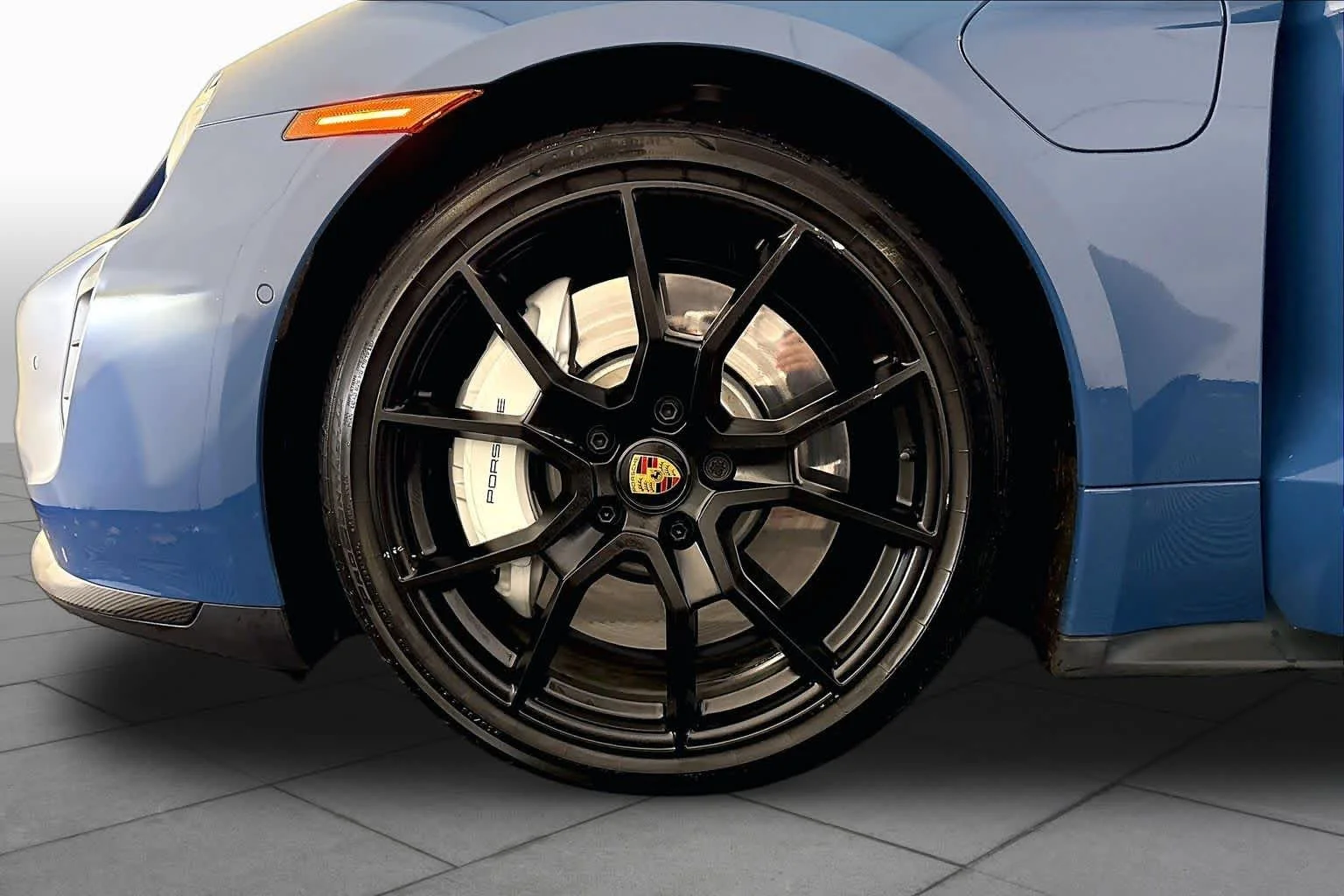 Used 2023 White Porsche GTS image 10