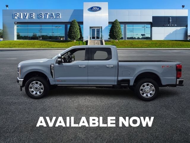 New 2026 Glacier Gray Metallic Tri-Coat Ford King Ranch image 4