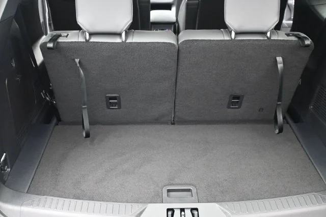 New 2027 Avalanche Gray Ford Active image 19