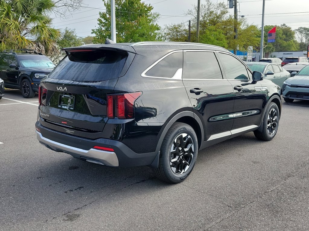 New 2026 Ebony Black Kia S image 6