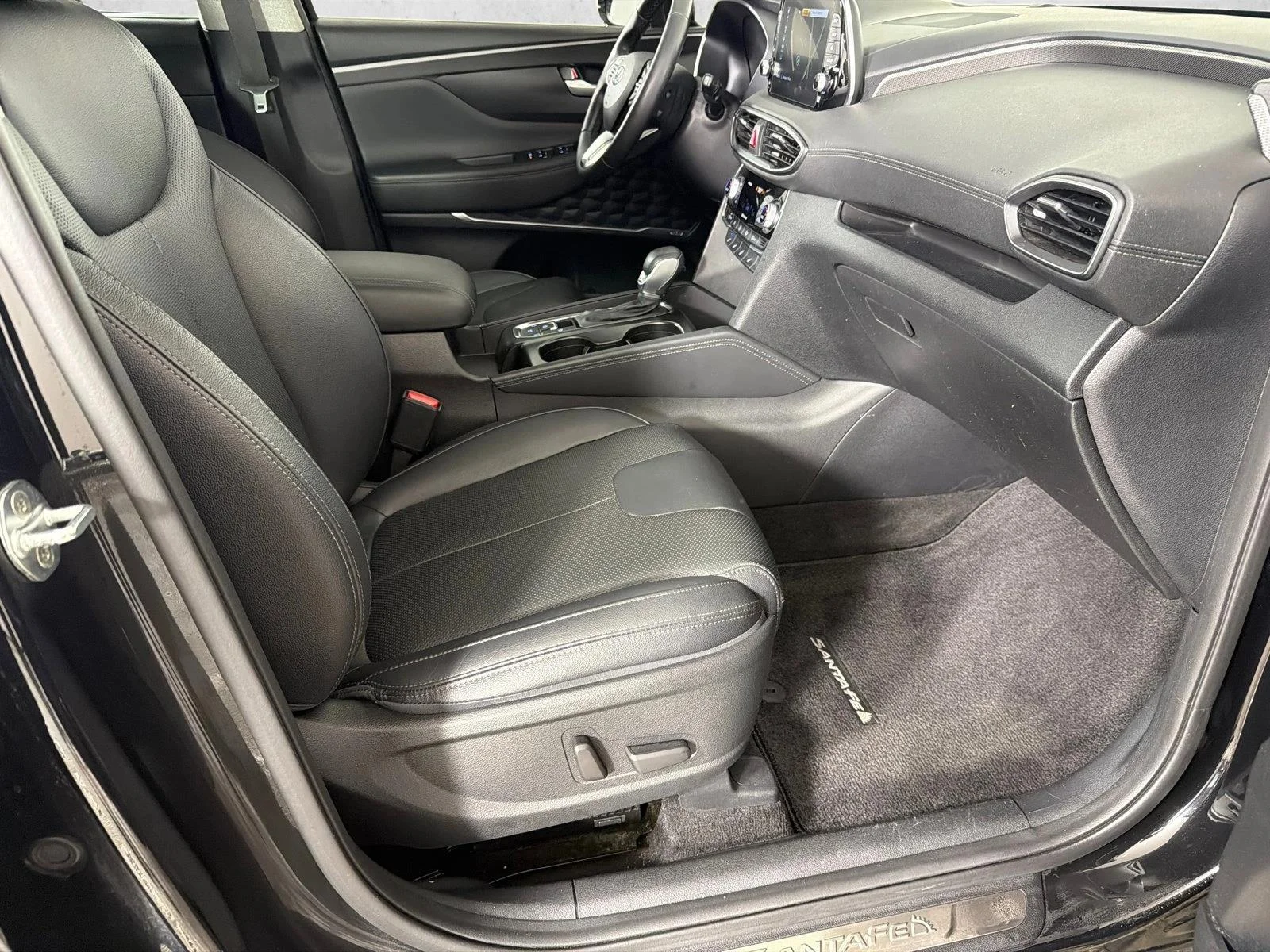 Used 2020 Gray Hyundai Limited image 15