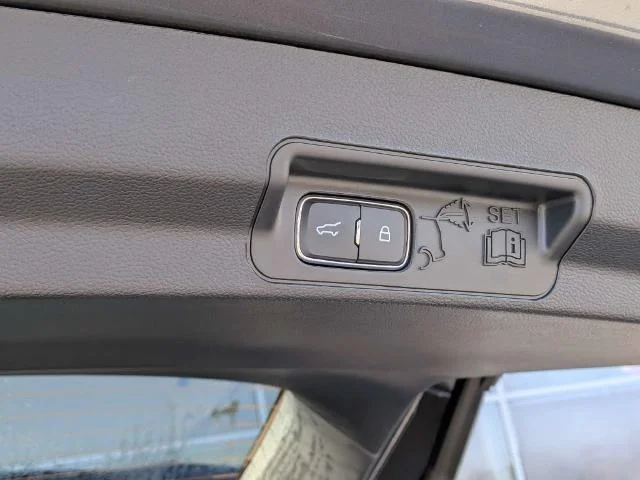 New 2027 Carbonized Gray Metallic Ford ST-Line image 41