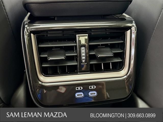 2025 Toyota Crown Platinum - Photo 26