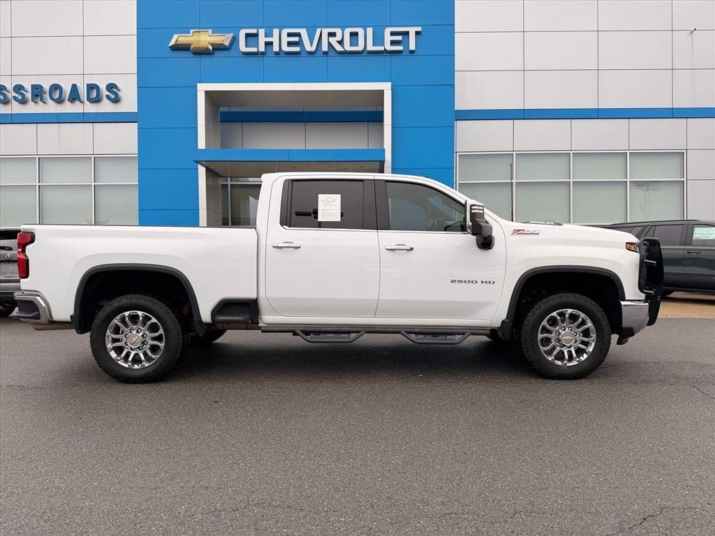2024 Chevrolet Silverado 2500HD LTZ - Photo 6