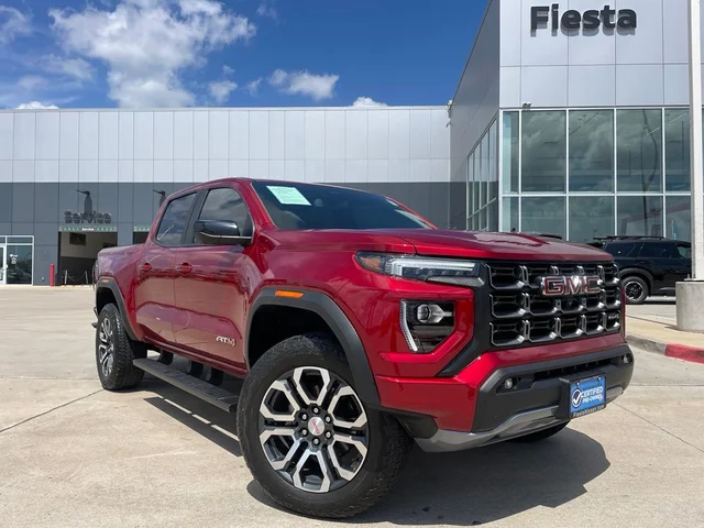 2024 GMC Canyon AT4