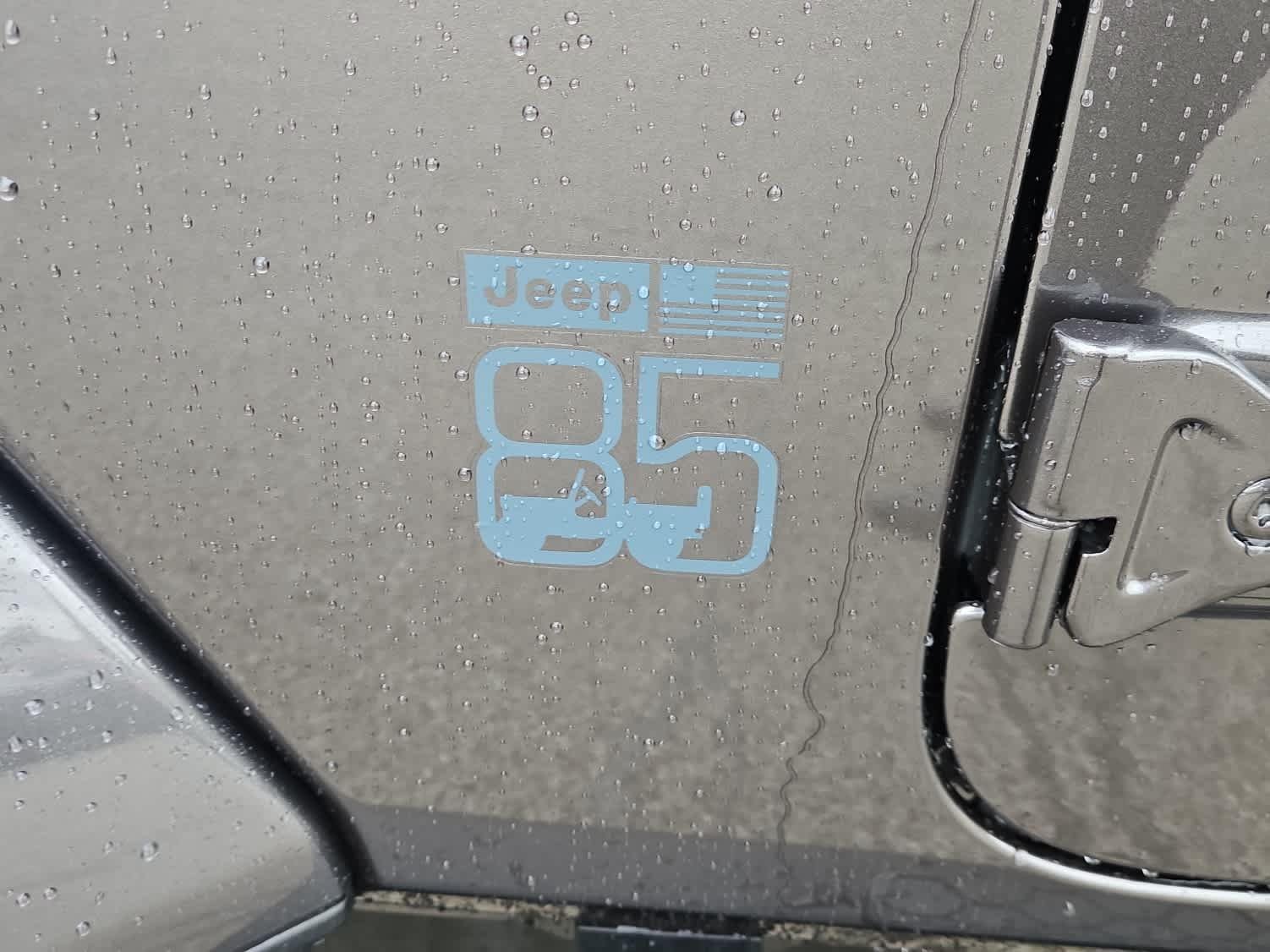 New 2026 Granite Crystal Metallic Clearcoat Jeep 85th Anniversary image 5