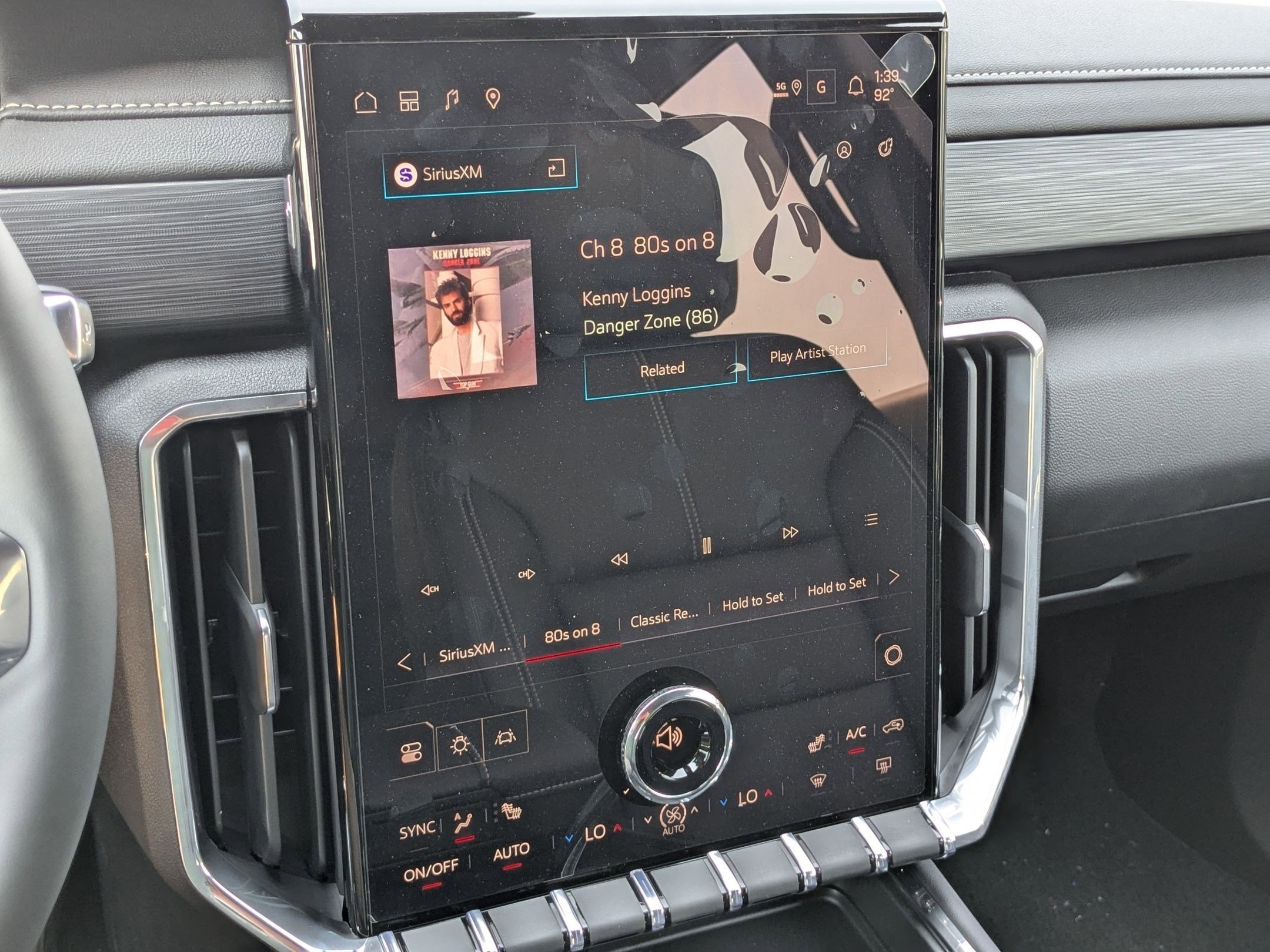 2026 GMC Acadia Elevation - Photo 9