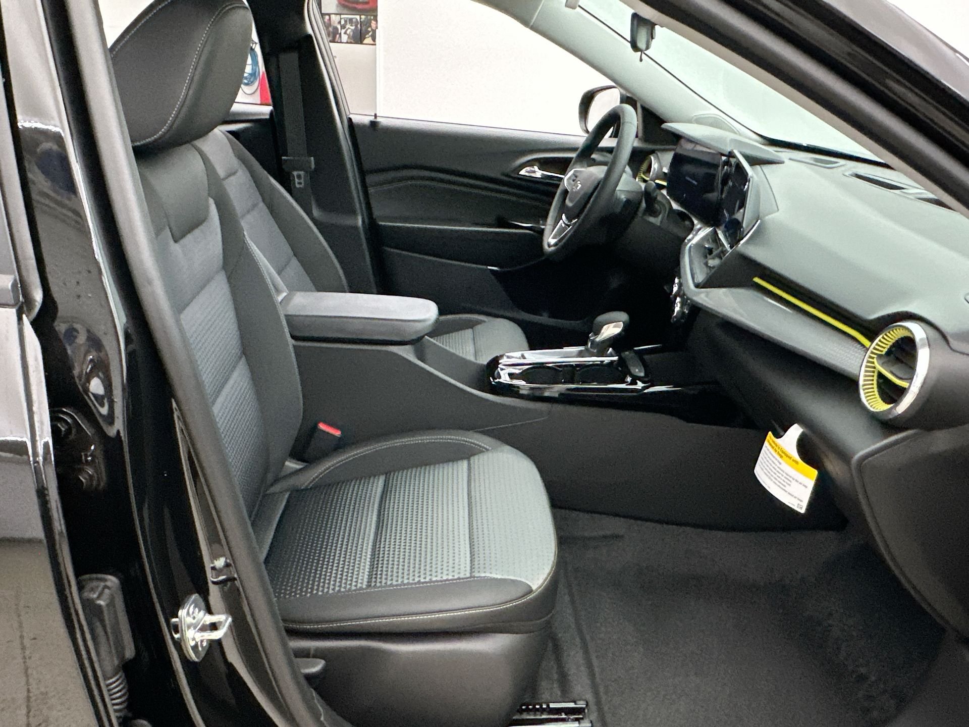 New 2026 Mosaic Black Metallic Chevrolet LT image 82
