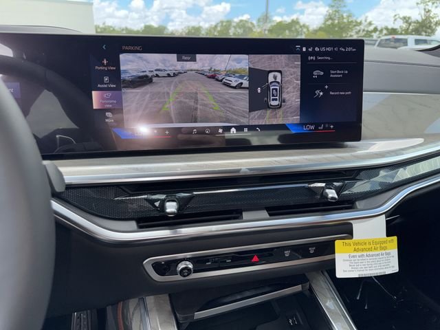 New 2027 Mineral White Metallic BMW xDrive40i image 19