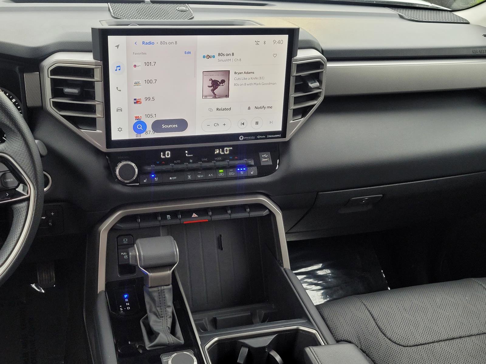 Used 2022 Pearl Toyota Limited image 12