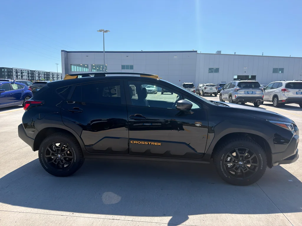 New 2026 CRYSTAL BLACK SILICA Subaru Wilderness image 4