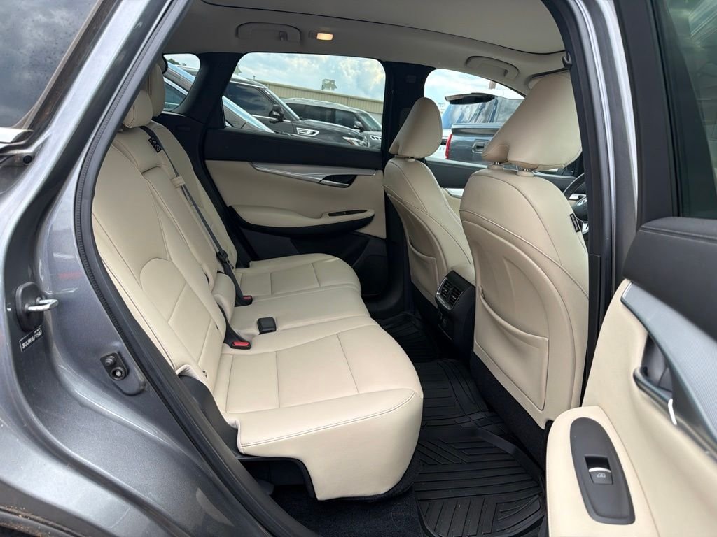 Used 2020 Gray INFINITI LUXE image 7