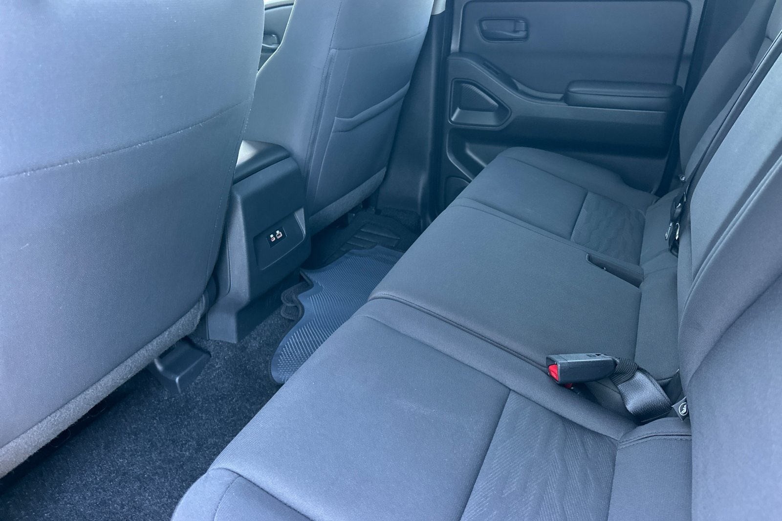 Used 2022 Super Black Nissan S image 12