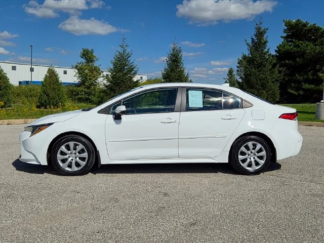 Certified Used 2022 White Toyota LE image 9