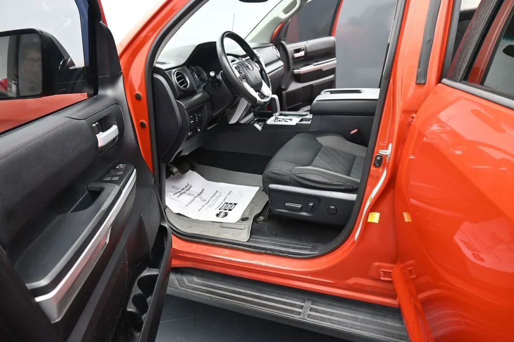Used 2017 Red Toyota SR5 image 16
