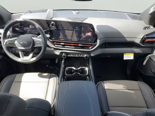 New 2026 Black Chevrolet Trail Boss - Extended Range image 17