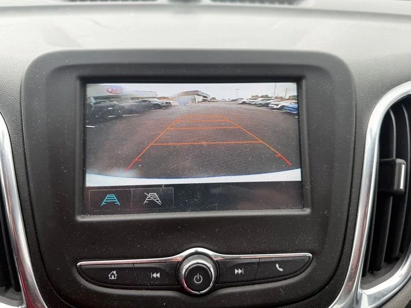 Used 2018 White Chevrolet LS image 13