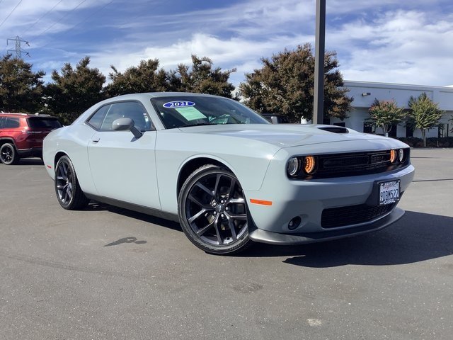 2021 Dodge Challenger GT photo 2