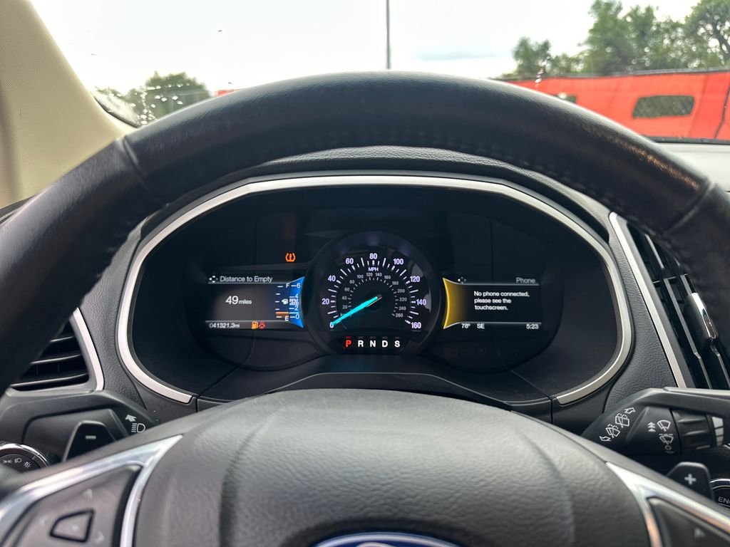 Used 2018 Red Ford SEL image 22