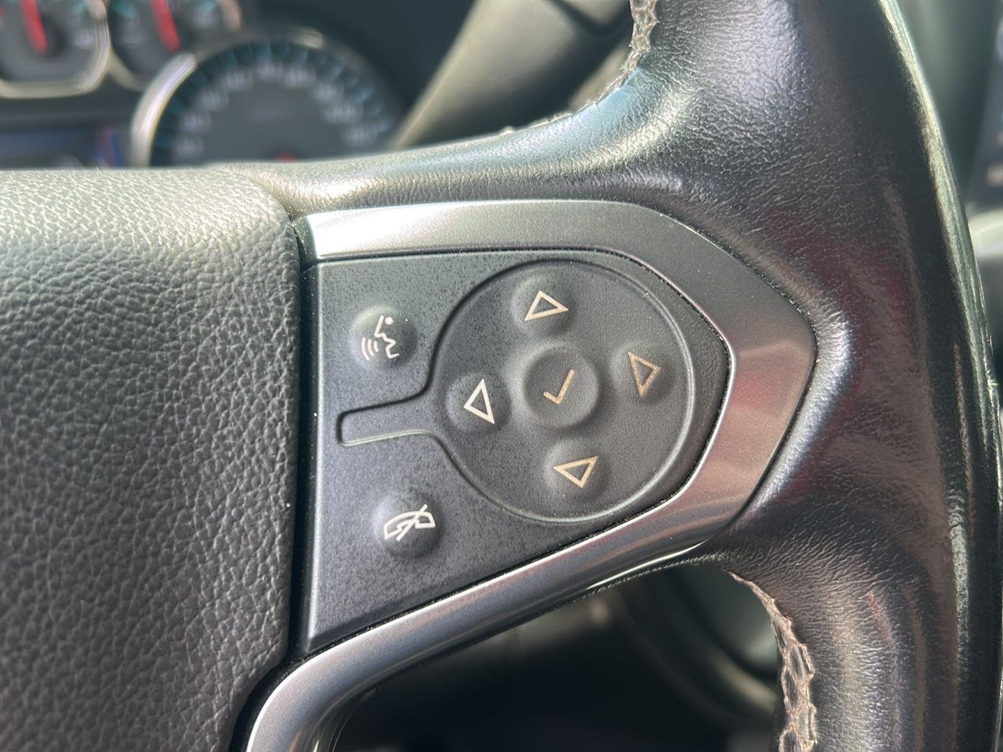 Used 2014 Black Chevrolet LTZ image 16