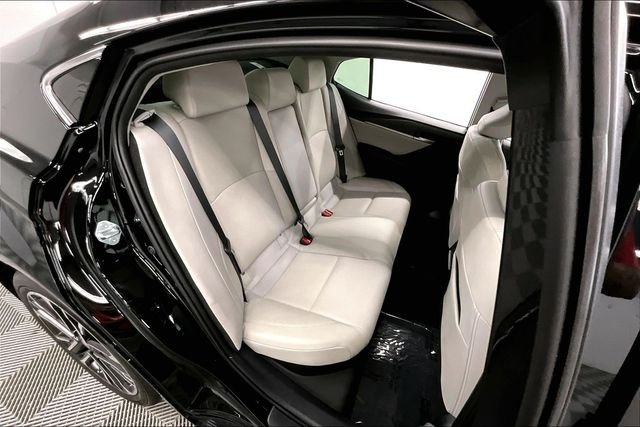 2025 Toyota Camry XLE - Photo 26