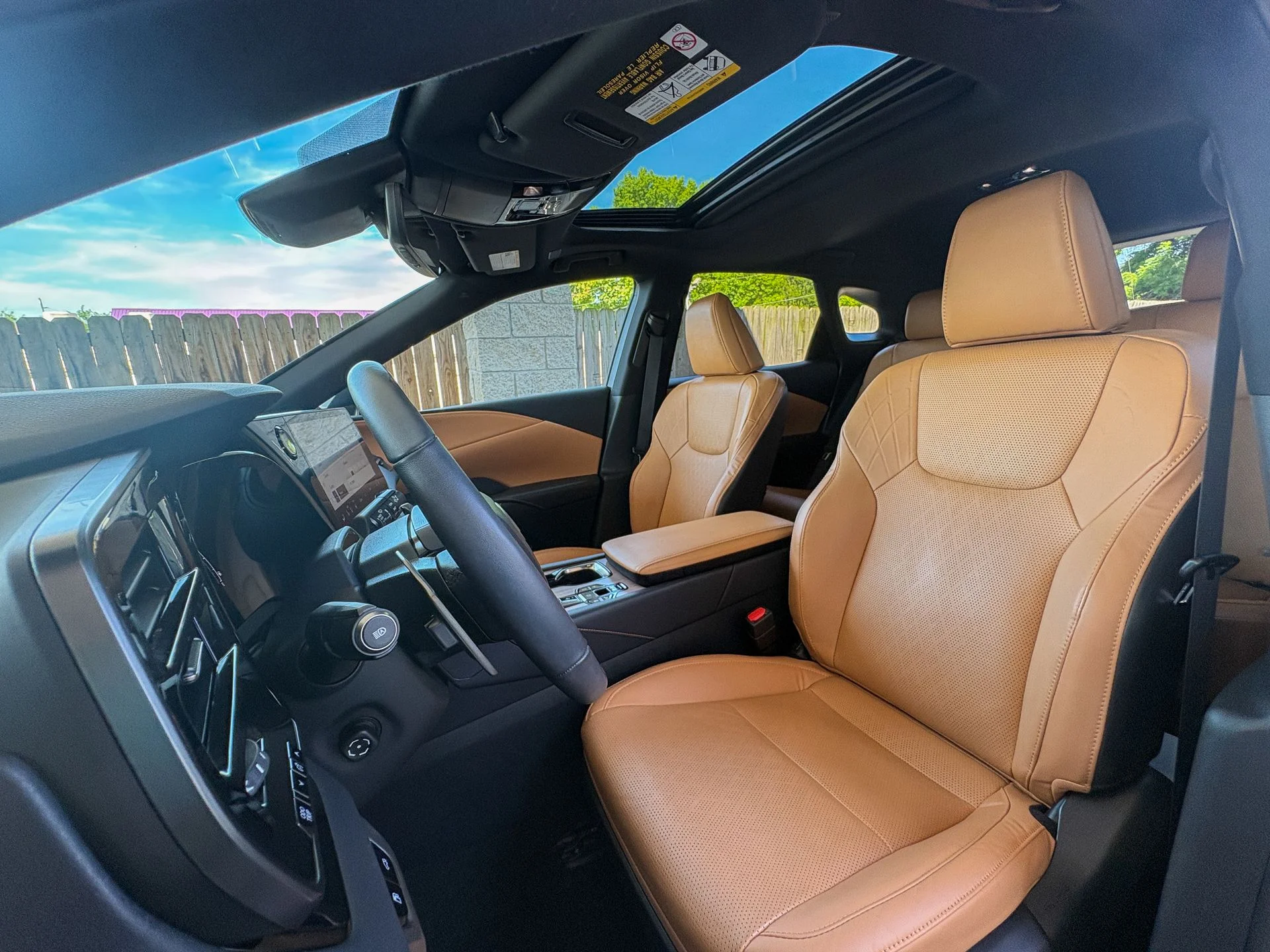 Used 2023 White Lexus 350 Premium Plus image 22