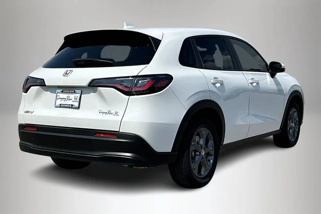 New 2026 Platinum White Pearl Honda 2WD LX image 4