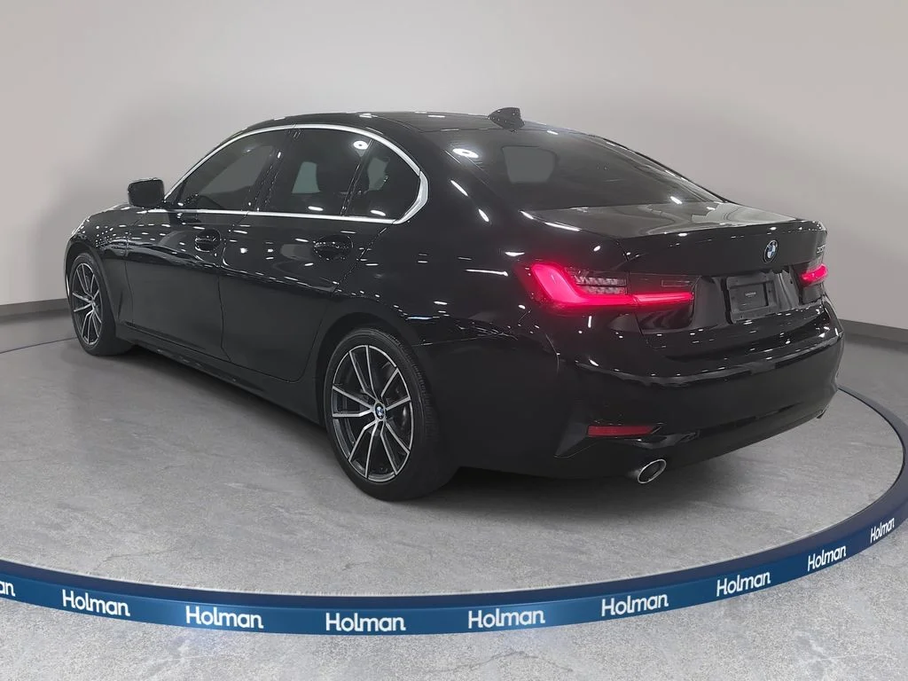 Used 2022 Jet Black BMW 330i image 8