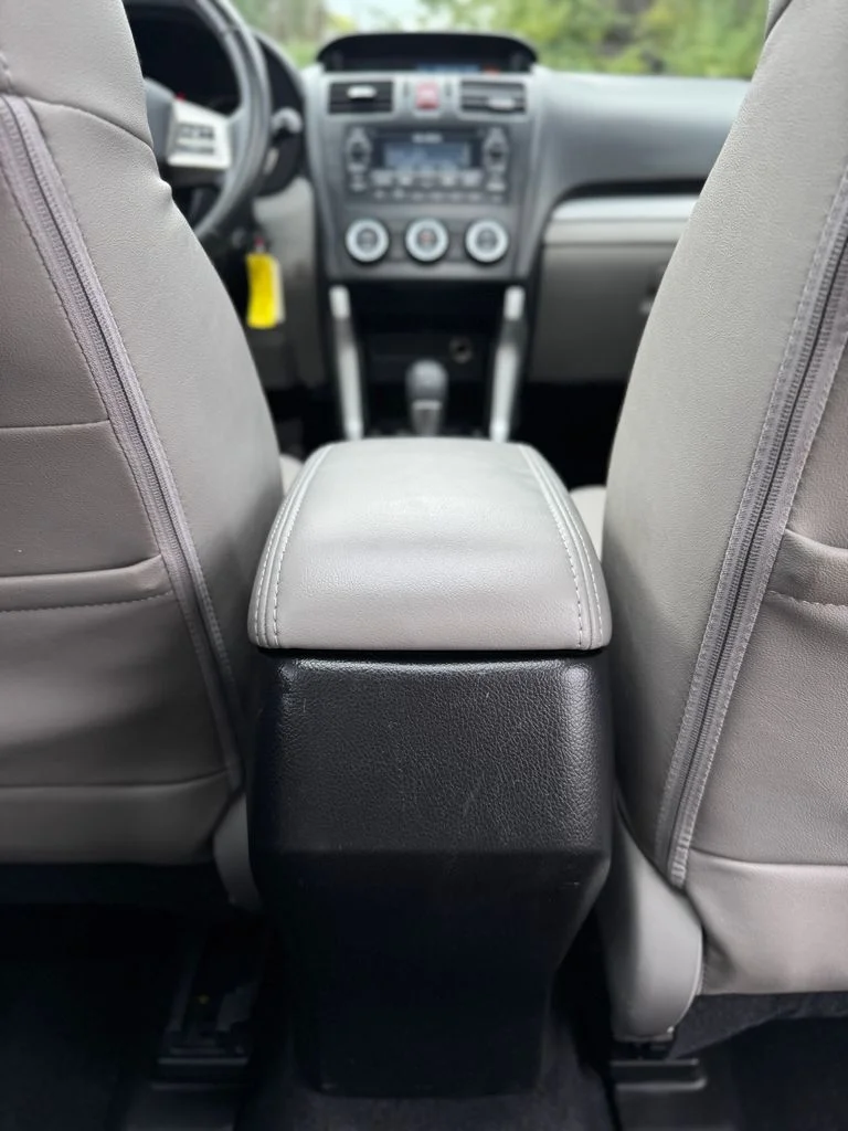 Used 2014 Gray Subaru 2.5i Limited image 27