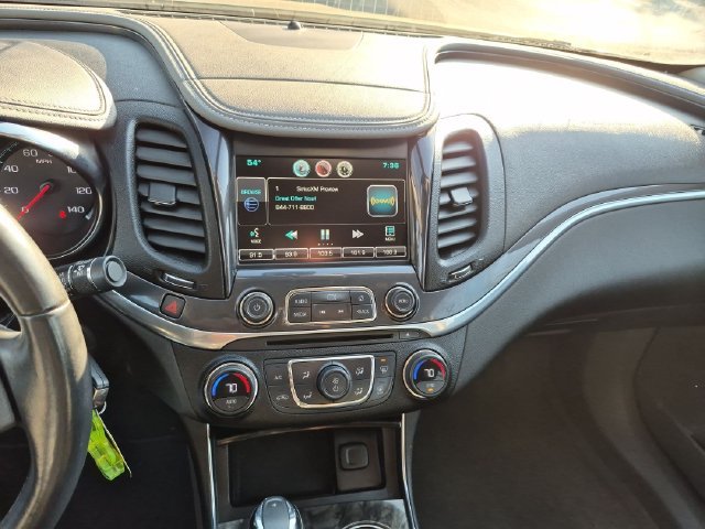 Used 2015 Gray Chevrolet LT image 17