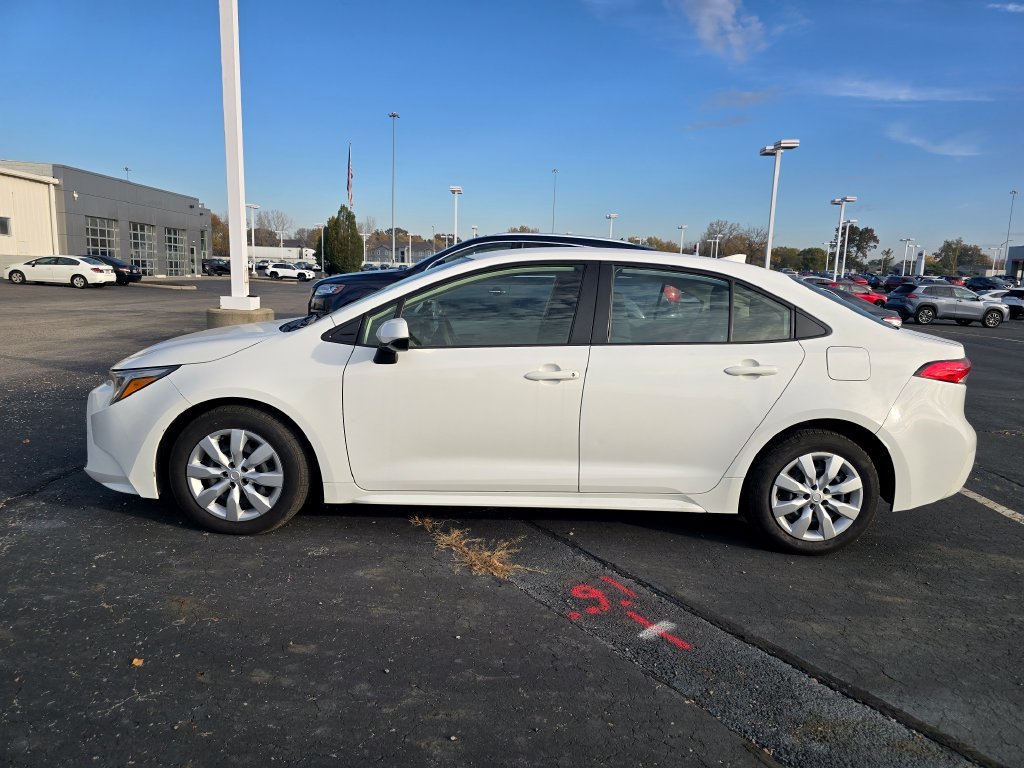 Used 2024 White Toyota LE image 5