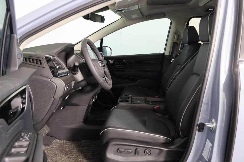 2026 Honda Odyssey Elite - Photo 5