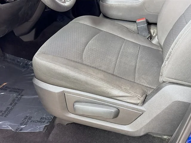 Used 2019 Blue Ram Express image 18