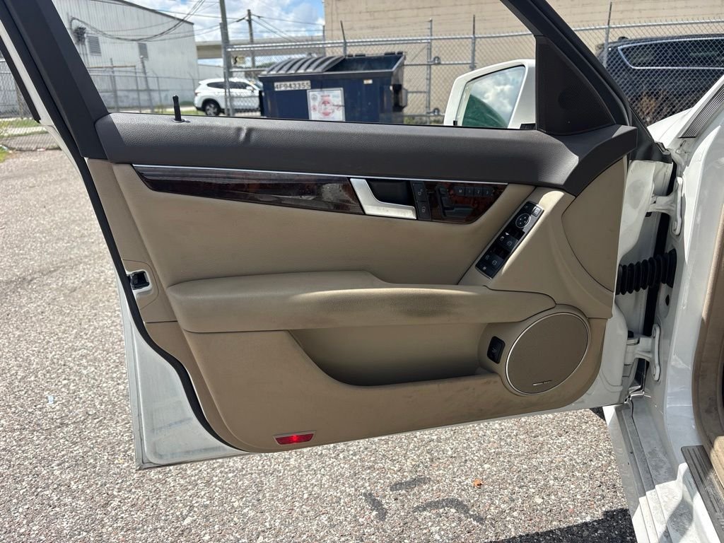 Used 2014 White Mercedes-Benz C 250 image 10