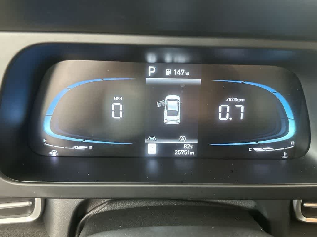 Used 2025 Ecotronic Gray Hyundai SE image 16