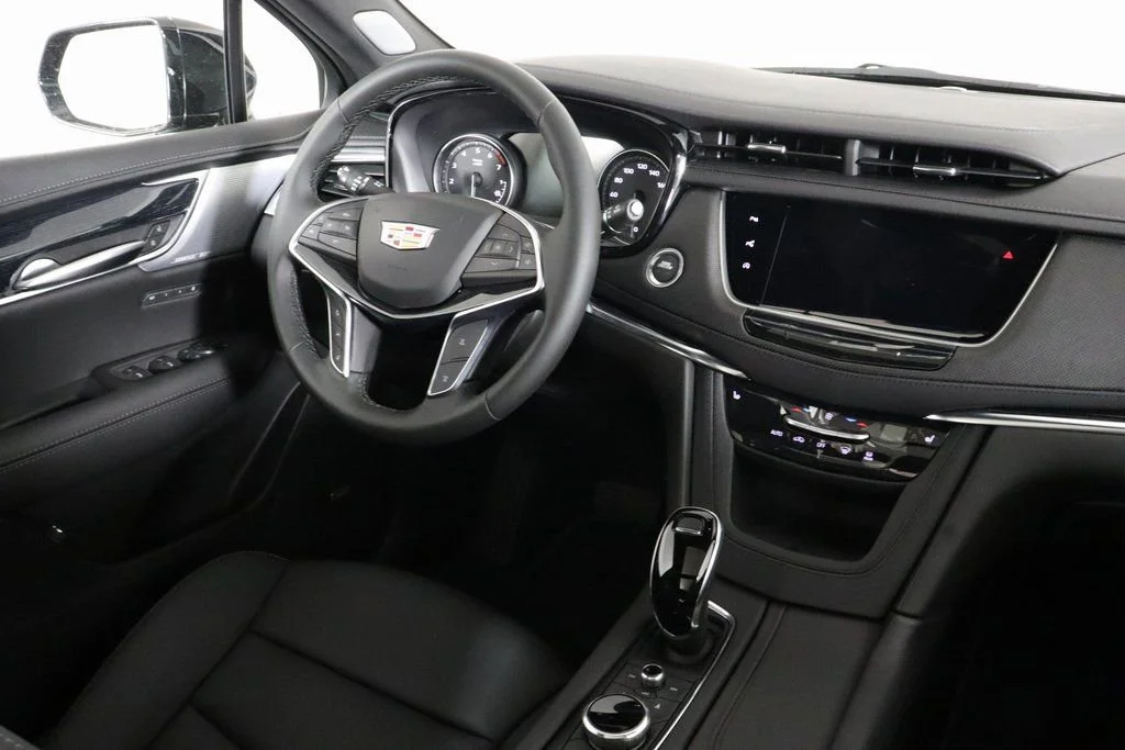 2025 Cadillac XT5 Premium Luxury - Photo 13