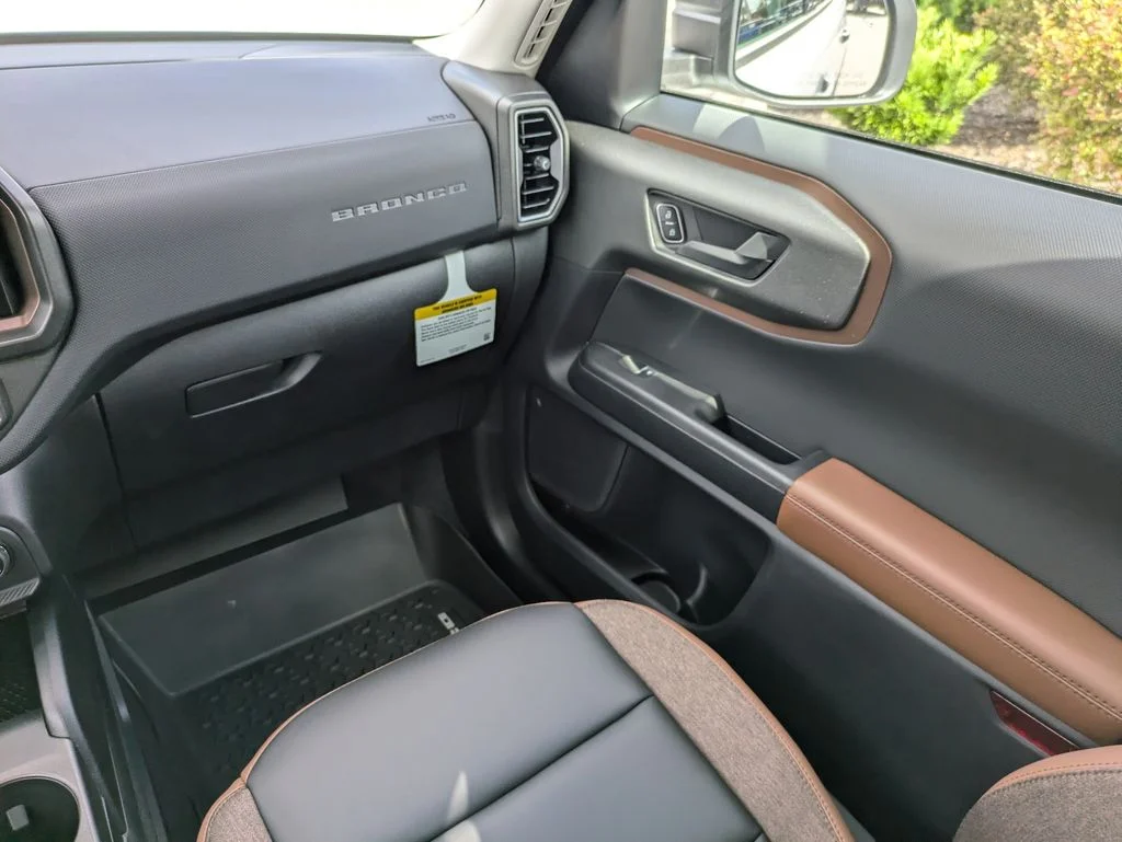 New 2026 Oxford White Ford Outer Banks image 16