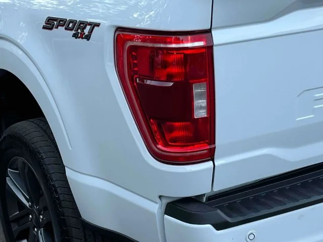 Certified Used 2023 Oxford White Ford XLT image 10