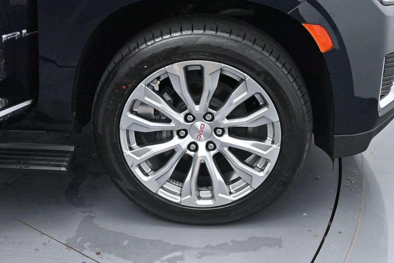Used 2023 MIDNIGHT BLUE METALLIC GMC Denali image 40