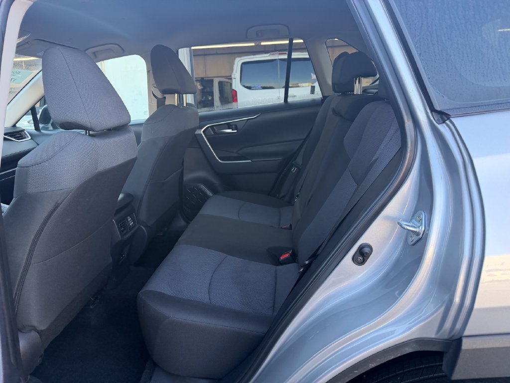 Used 2025 Silver Toyota XLE image 21