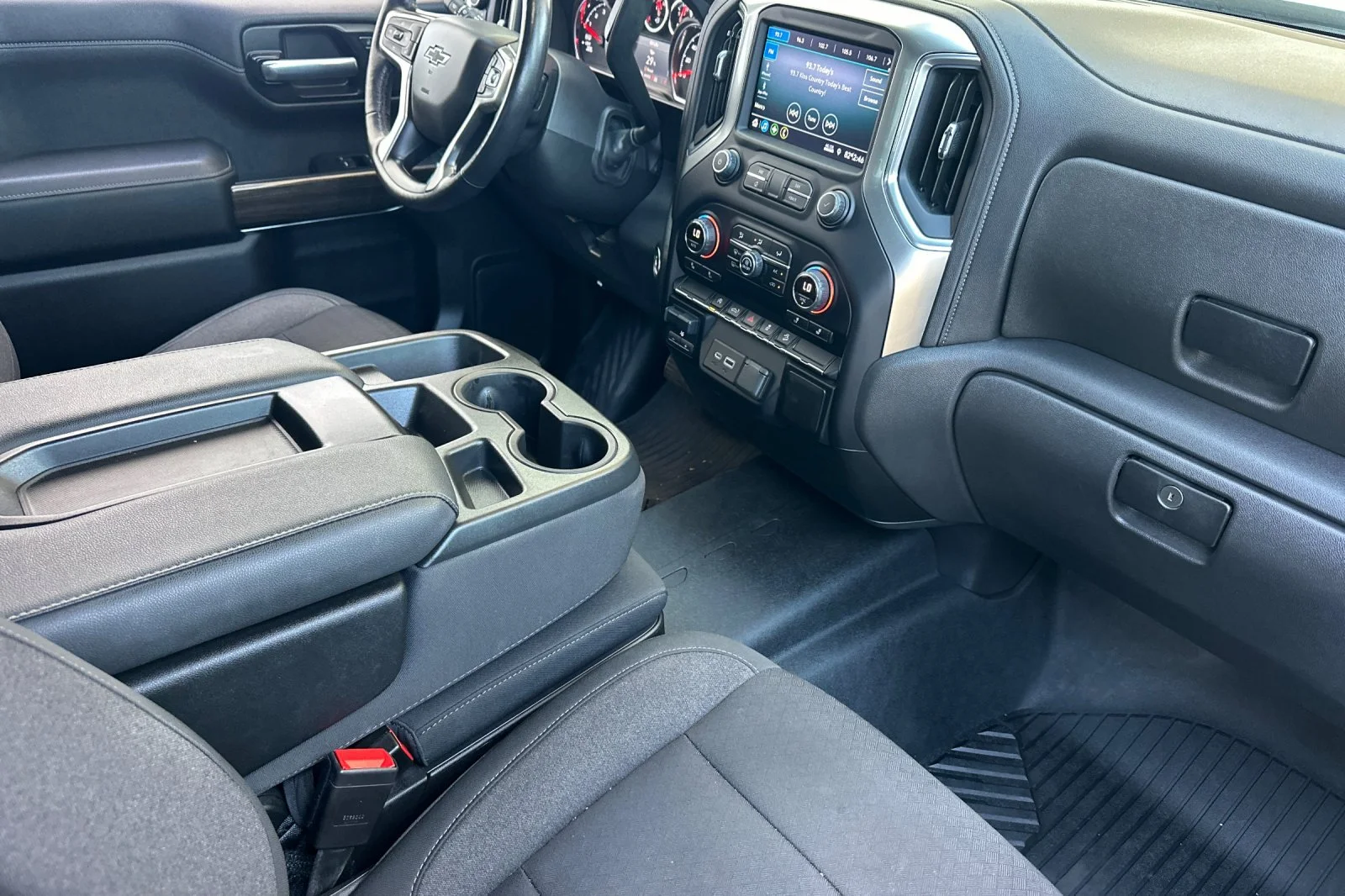 Used 2021 Gray Chevrolet RST image 15