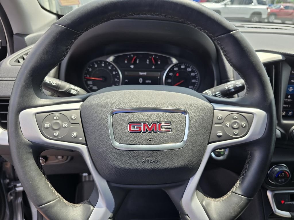 Used 2023 STERLING METALLIC GMC SLT image 12