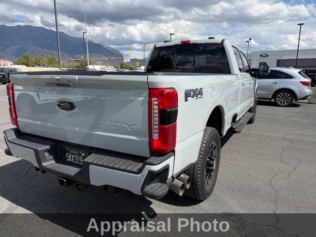 Used 2025 Avalanche Ford LARIAT image 8