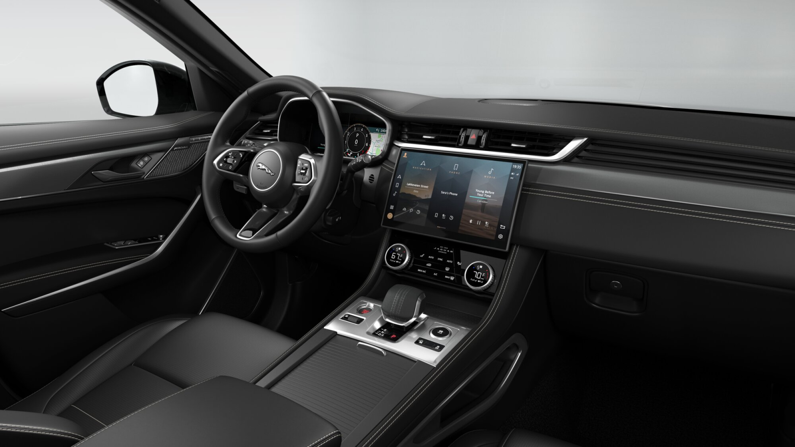 New 2026 Fuji White JAGUAR 250PS R-Dynamic S image 4