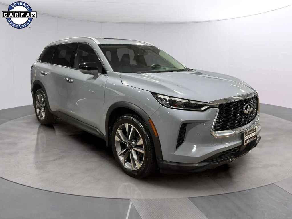 2025 INFINITI QX60 LUXE's photo