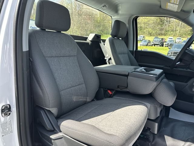 New 2026 Oxford White Ford F-250® XL image 25