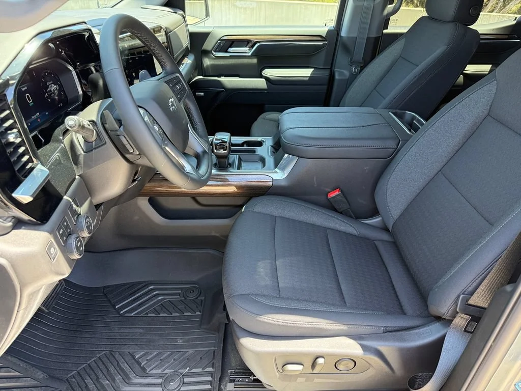 New 2026 Sterling Gray Metallic Chevrolet LT Trail Boss image 14