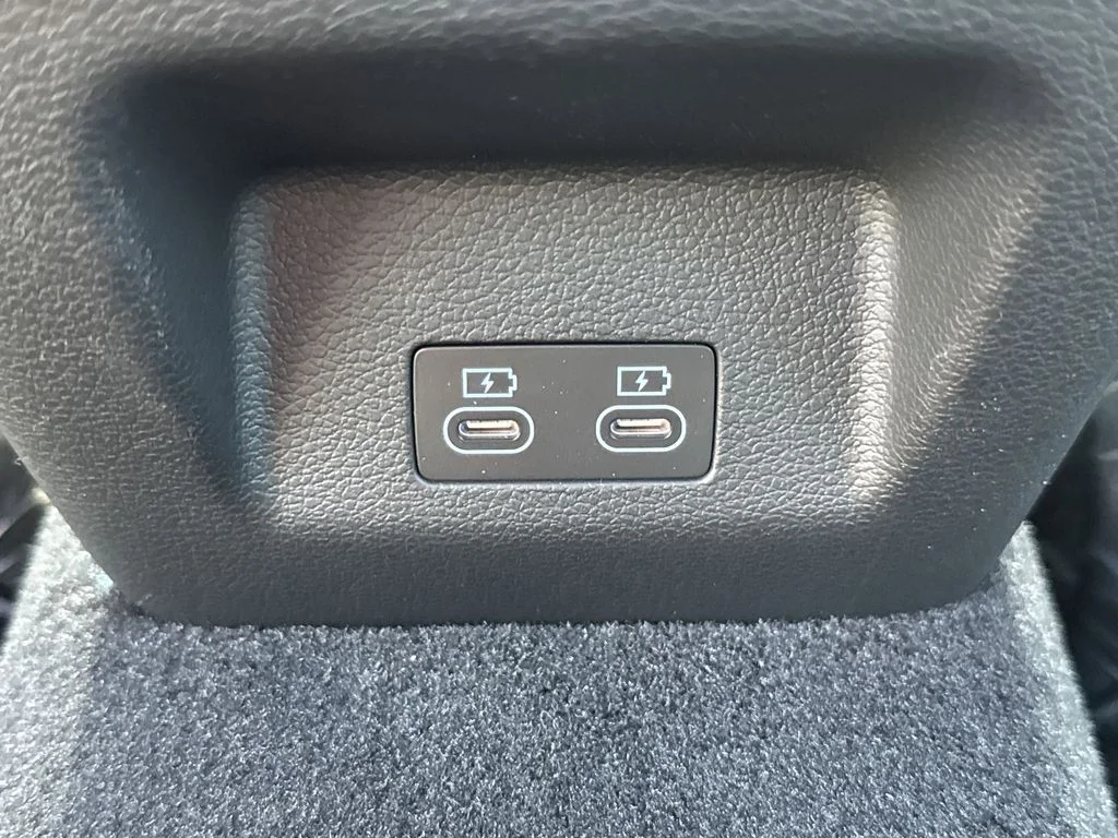 2025 GENESIS G70 Sport Advanced - Photo 23