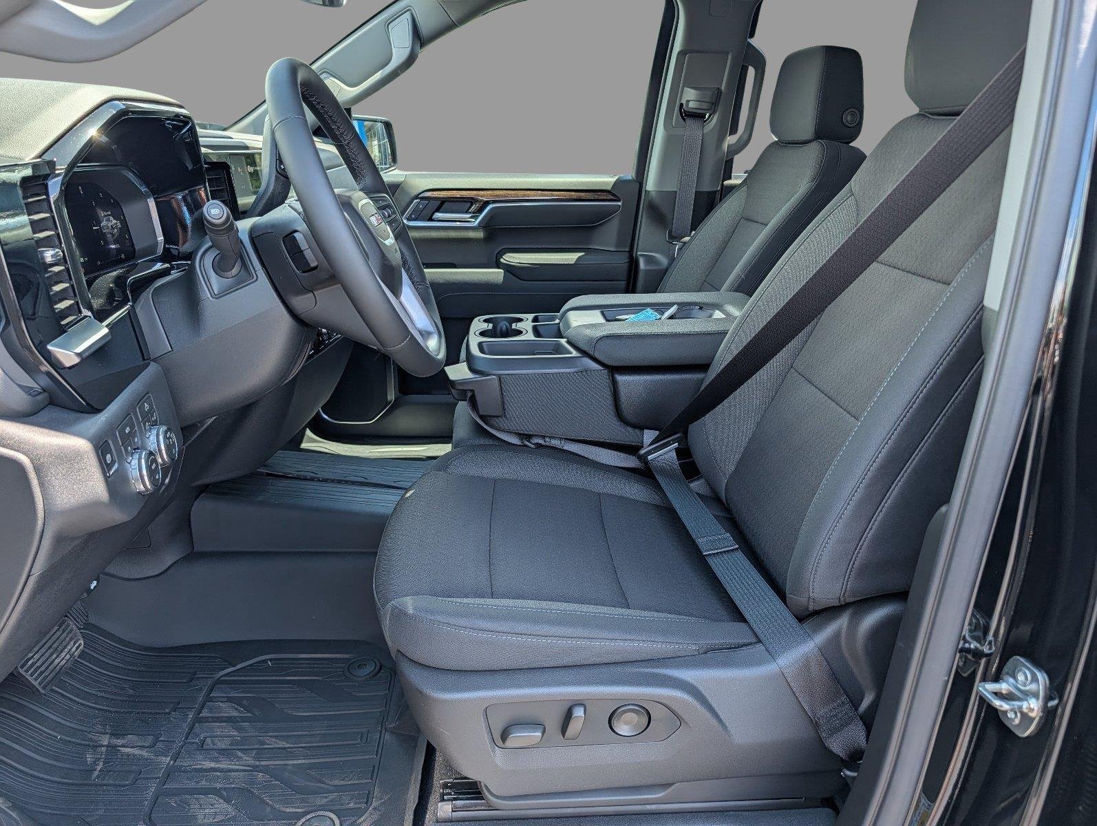New 2026 Onyx Black GMC Elevation image 11